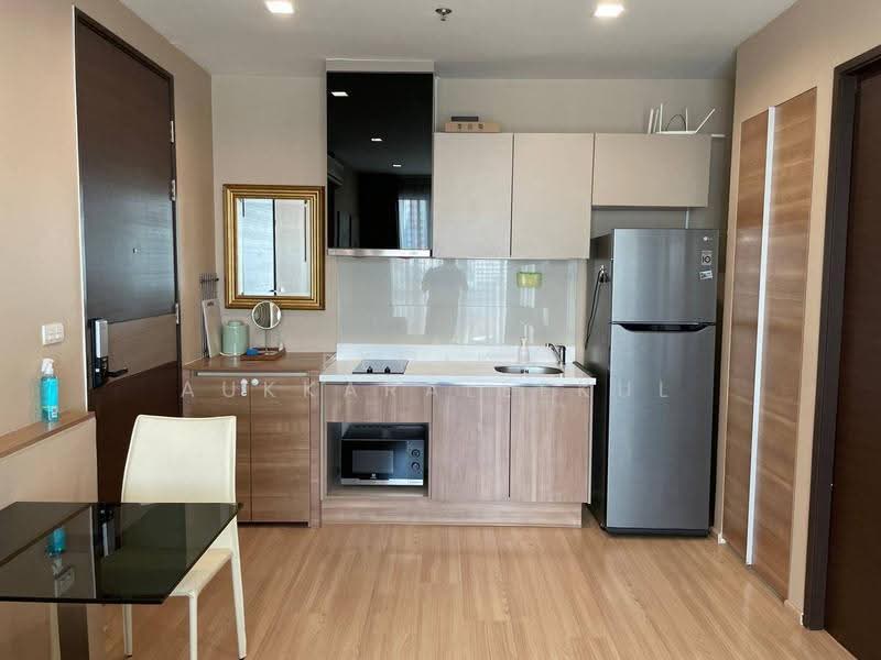 Rhythm Sathorn, bangkok, 141 Soi Sathorn 21, Yan Nawa, Sathon, Bangkok, 1 Bedroom, 38 sqm, Condo For Sale, by Pemika Aukkaraleekul, 500590713 - DDproperty.com