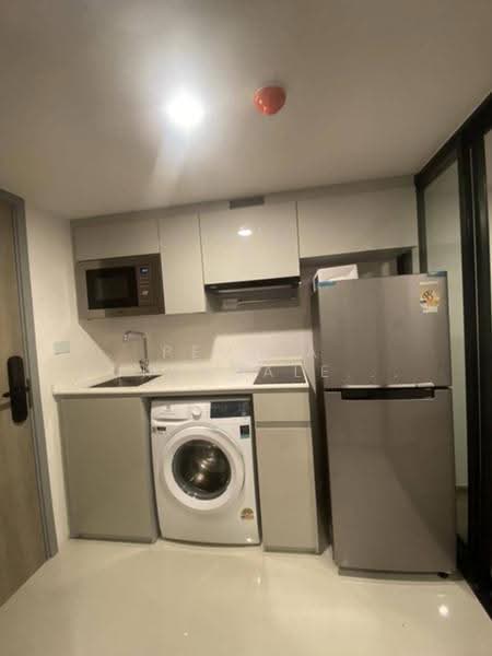 SOHO Bangkok Ratchada, bangkok, 74 Pracha Rat Bamphen Rd, Huai Khwang, Bangkok, 1 Bedroom, 36 sqm, Condo For Sale, by Pemika Aukkaraleekul, 500590739 - DDproperty.com