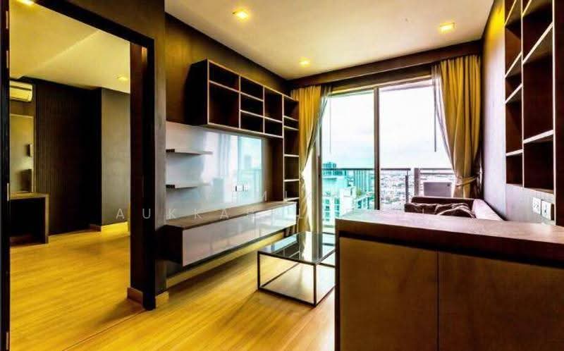 Sky Walk Residences, bangkok, 1599 Sukhumvit Road, Phra Kanong Nua, Watthana, Bangkok, 2 Bedrooms, 60 sqm, Condo For Sale, by Pemika Aukkaraleekul, 500590762 - DDproperty.com