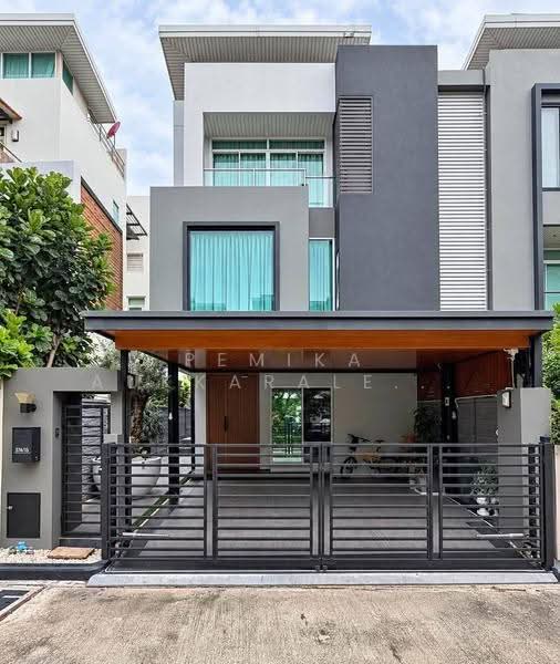 undefined, bangkok, Khlong Chaokhun Sing, Wang Thonglang, Bangkok, 3 Bedrooms, 285 sqm, Single Detached House For Sale, by Pemika Aukkaraleekul, 500590829 - DDproperty.com