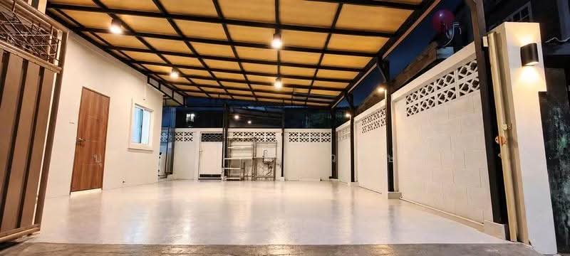 ให้เช่าบ้านรีโนเวทใหม่ อุดมสุข 30 บ้านสวย เฟอร์ใหม่ทั้งหมด แต่งครบ พร้อมอยู่, กรุงเทพ, สุขุมวิท 103, บางจาก, พระโขนง, กรุงเทพ, 180 ตร.ม., ทาวน์เฮ้าส์ ให้เช่า, โดย บุษบา รัตนวงษ์ชัย, 500590847 - DDproperty.com