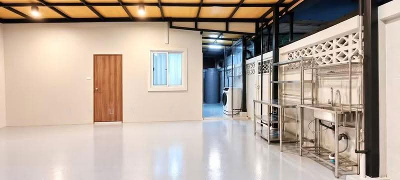 ให้เช่าบ้านรีโนเวทใหม่ อุดมสุข 30 บ้านสวย เฟอร์ใหม่ทั้งหมด แต่งครบ พร้อมอยู่, กรุงเทพ, สุขุมวิท 103, บางจาก, พระโขนง, กรุงเทพ, 180 ตร.ม., ทาวน์เฮ้าส์ ให้เช่า, โดย บุษบา รัตนวงษ์ชัย, 500590847 - DDproperty.com