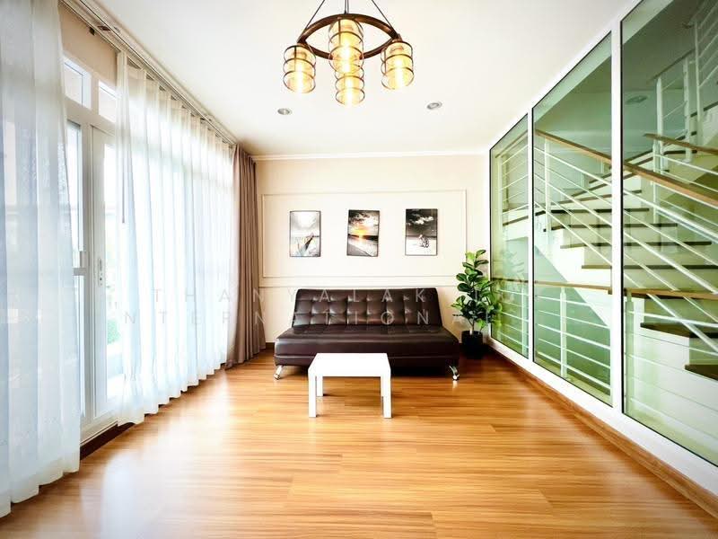 Baan Klang Muang Urbanion Srinakarin, bangkok, Soi Srinakarin 46, Nong Bon, Prawet, Bangkok, 3 Bedrooms, 180 sqm, Single Detached House For Rent, by THANYALAK IQI INTERNATIONAL 099-979-0151, 500590890 - DDproperty.com