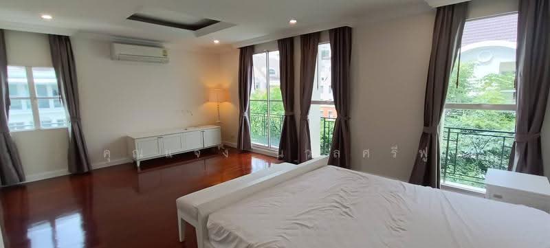 Baan Klang Krung Thonglor : บ้านกลางกรุงทองหล่อ, กรุงเทพ, 55 ซอยสุขุมวิท 55, คลองตันเหนือ, วัฒนา, กรุงเทพ, 400 ตร.ม., ทาวน์เฮ้าส์ ให้เช่า, โดย คุณแจง นวลศรีฟู, 500590901 - DDproperty.com