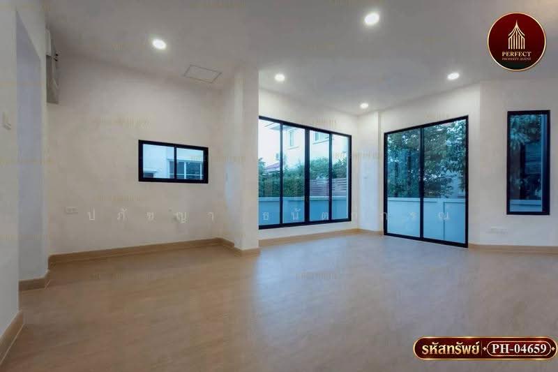 Mantana Pinklao-Rama 5, nonthaburi, Nakhon In Road, Bang Khun Kong, Bang Kruai, Nonthaburi, 3 Bedrooms, 150 sqm, Single Detached House For Sale, by ปภัชญา ธนัตถ์ภรณ์, 500590905 - DDproperty.com