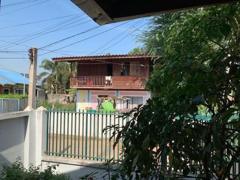 Wood house for slae, nakhon-ratchasima, Nong Chabok, Muang Nakhon Ratchasima, Nakhon Ratchasima, 1 Bedroom, 100 sqm, Single Detached House For Sale, by วิรณี อัลล์กาเยอร์, 500590911 - DDproperty.com