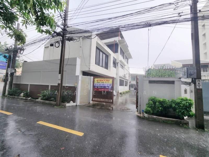 Office Ekamai_Sukhumvit71, bangkok, สุขุมวิท, Khlong Tan Nua, Watthana, Bangkok, , 500 sqm, Office Space For Sale, by Chonlada Nakasemsuwan, 500590913 - DDproperty.com