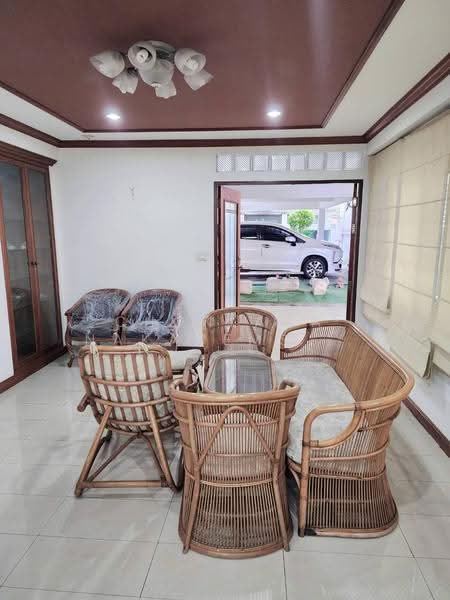 ออฟฟิศ/สำนักงาน เอกมัย_สุขุมวิท71, กรุงเทพ, สุขุมวิท, คลองตันเหนือ, วัฒนา, กรุงเทพ, 500 ตร.ม., สำนักงาน ขาย, โดย Chonlada Nakasemsuwan, 500590913 - ห้องรับแขก ห้องอเนกประสงค์ - DDproperty.com