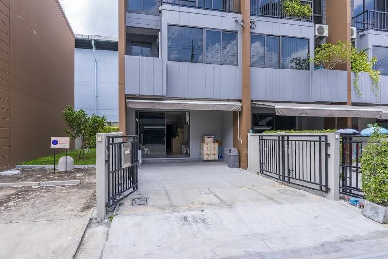 Baan Klang Muang Sukhumvit-Onnut, bangkok, Soi On Nut 70/1, Prawet, Bangkok, 3 Bedrooms, 115 sqm, Townhouse For Sale, by อดิเทพ ภระมรทัต, 500590936 - DDproperty.com