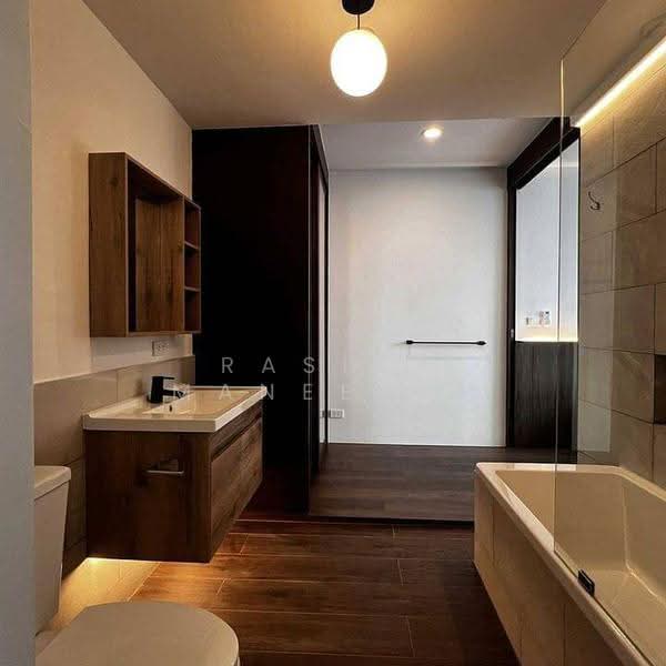 Sky Walk Residences, bangkok, 1599 Sukhumvit Road, Phra Kanong Nua, Watthana, Bangkok, 1 Bedroom, 52 sqm, Condo For Rent, by Rasita Maneelam, 500590984 - DDproperty.com