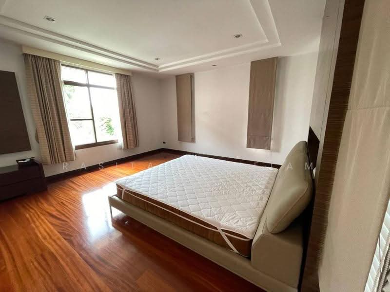 Narasiri Pattanakarn-Srinakarin, bangkok, 878 Soi Srinakarin 20, Khlong Chan, Bang Kapi, Bangkok, 3 Bedrooms, 550 sqm, Single Detached House For Rent, by Rasita Maneelam, 500590997 - DDproperty.com