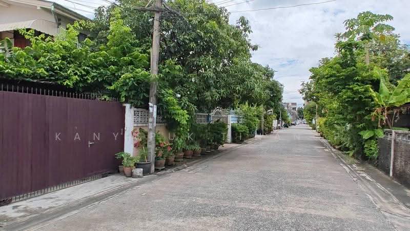 บ้าน 2-ห้องนอน, กรุงเทพ, ลาดพร้าว, กรุงเทพ, 200 ตร.ม., บ้านเดี่ยว ขาย, โดย Kanyapuk Tinanop, 500591026 - DDproperty.com