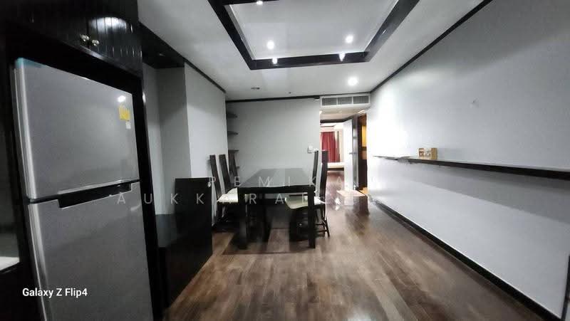 State Tower, bangkok, 1055 Silom Road, Silom, Bang Rak, Bangkok, 1 Bedroom, 68 sqm, Condo For Sale, by Pemika Aukkaraleekul, 500591151 - DDproperty.com