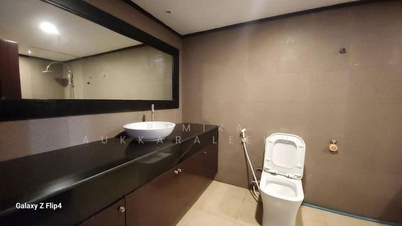 State Tower, bangkok, 1055 Silom Road, Silom, Bang Rak, Bangkok, 1 Bedroom, 68 sqm, Condo For Sale, by Pemika Aukkaraleekul, 500591151 - DDproperty.com