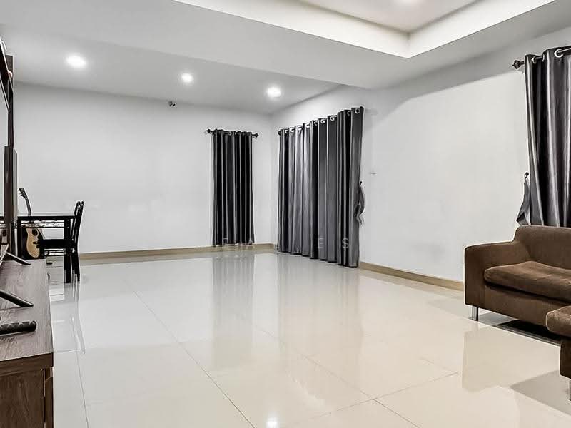 ขาย บ้านสมัยใหม่ 3 ห้องนอน โรงโป๊ะ พัทยาตะวันออก, ชลบุรี, หนองปรือ, บางละมุง, ชลบุรี, 156 ตร.ม., บ้านเดี่ยว ขาย, โดย PLC real estate, 500591158 - DDproperty.com
