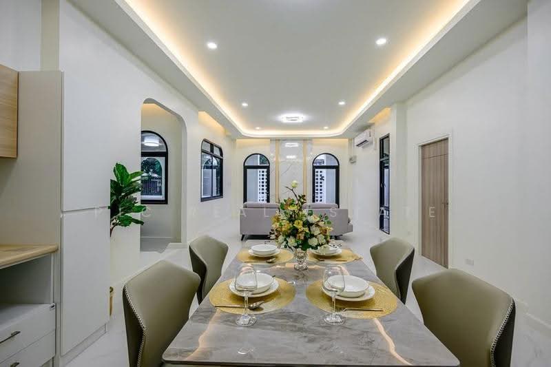 3 Bedroom Modern House for Sale Nern Plub Wan East Pattaya, Chon Buri (Pattaya), Nong Pru, Bang Lamung (Pattaya), Chon Buri (Pattaya), 3 Bedrooms, 220 sqm, Single Detached House For Sale, by PLC real estate, 500591174 - DDproperty.com