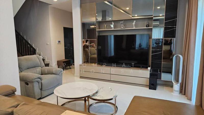 Bangkok Boulevard Rama 9, bangkok, Kanchanaphisek Ring Road, Saphan Sung, Bangkok, 3 Bedrooms, 250 sqm, Single Detached House For Sale, by Poomphat Tienthongsakul, 500591196 - DDproperty.com