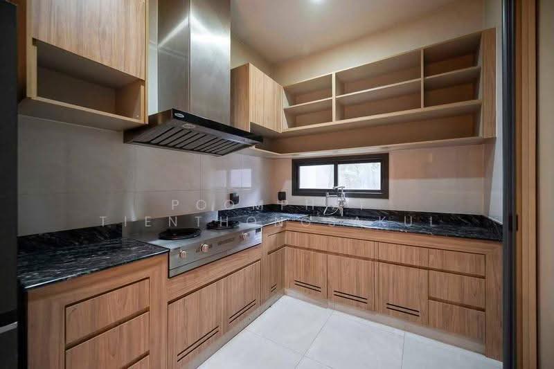 Siraninn Residences Pattanakarn : ศิรนินทร์ เรสซิเดนเซส พัฒนาการ, กรุงเทพ, 585 พัฒนาการ 32, สวนหลวง, กรุงเทพ, 610 ตร.ม., บ้านเดี่ยว ขาย, โดย Poomphat Tienthongsakul, 500591246 - DDproperty.com