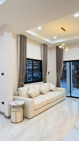 undefined, chon-buri, Nong Pru, Bang Lamung (Pattaya), Chon Buri (Pattaya), 3 Bedrooms, 288 sqm, Single Detached House For Sale, by Nattasak Poosuwan, 500591327 - DDproperty.com