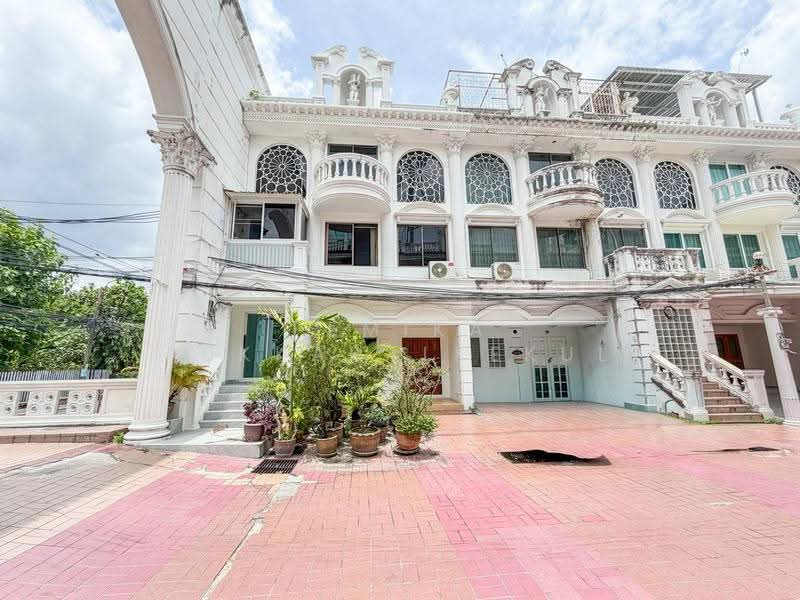 undefined, bangkok, Khlong Tan Nua, Watthana, Bangkok, 3 Bedrooms, 250 sqm, Townhouse For Sale, by Pemika Aukkaraleekul, 500591333 - DDproperty.com