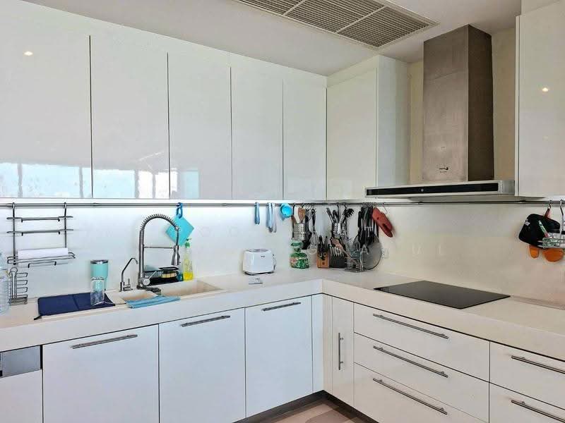 The Lakes, bangkok, 123 Ratchadaphisek Road, Khlong Toei, Bangkok, 3 Bedrooms, 441 sqm, Condo For Sale, by Poomphat Tienthongsakul, 500591344 - DDproperty.com