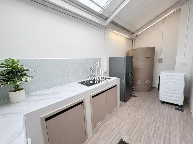 PLEX Onnut - Wongwaen, bangkok, Sukhaphiban 2 Road, Dok Mai, Prawet, Bangkok, 3 Bedrooms, 150 sqm, Townhouse For Rent, by Eastblue Horizon, 500591375 - DDproperty.com