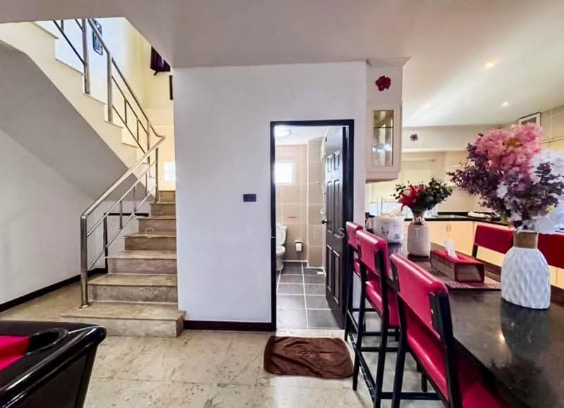 5 Bedroom Pool Villa for Rent Jomtien Pattaya, chon-buri, Nong Pru, Bang Lamung (Pattaya), Chon Buri (Pattaya), 5 Bedrooms, 340 sqm, Villa For Rent, by PLC real estate, 500591407 - DDproperty.com