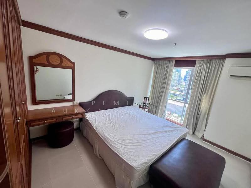 Silom Suite : สีลม สวีท, กรุงเทพ, ซอยสาทร 12 ถนนสาทร, สีลม, บางรัก, กรุงเทพ, 52 ตร.ม., คอนโด ขาย, โดย Pemika Aukkaraleekul, 500591457 - DDproperty.com