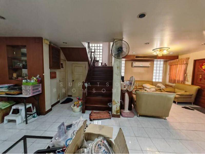 3-BR House, bangkok, Saphan Sung, Bangkok, 3 Bedrooms, 204 sqm, Single Detached House For Sale, by Supatsorn Promsombut, 500591470 - DDproperty.com