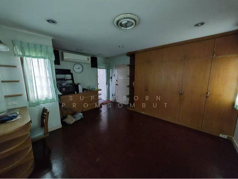 3-BR House, bangkok, Saphan Sung, Bangkok, 3 Bedrooms, 204 sqm, Single Detached House For Sale, by Supatsorn Promsombut, 500591470 - DDproperty.com