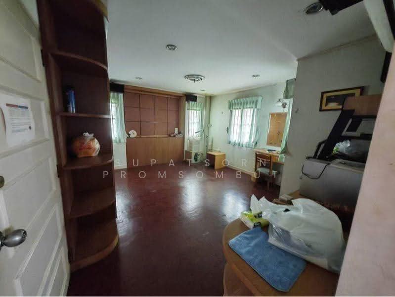 3-BR House, bangkok, Saphan Sung, Bangkok, 3 Bedrooms, 204 sqm, Single Detached House For Sale, by Supatsorn Promsombut, 500591470 - DDproperty.com