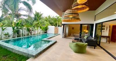 ขาย - Modern 4 Bedroom Pool Villa for Sale in Lamai, สุราษฎร์ธานี