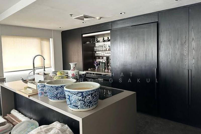 Sathorn Park Place : สาธร พาร์ค เพลส, กรุงเทพ, 27 สาทรใต้, ทุ่งมหาเมฆ, สาทร, กรุงเทพ, 341 ตร.ม., คอนโด ขาย, โดย Poomphat Tienthongsakul, 500591555 - DDproperty.com