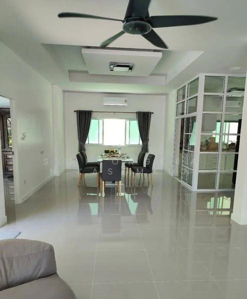 Baan Chalita 2 : ชาลิตา 2, ชลบุรี, ถนนหนองปลาไหล, หนองปลาไหล, บางละมุง, ชลบุรี, 260 ตร.ม., บ้านเดี่ยว ให้เช่า, โดย Sirisongkran Kasemkun, 500591571 - DDproperty.com