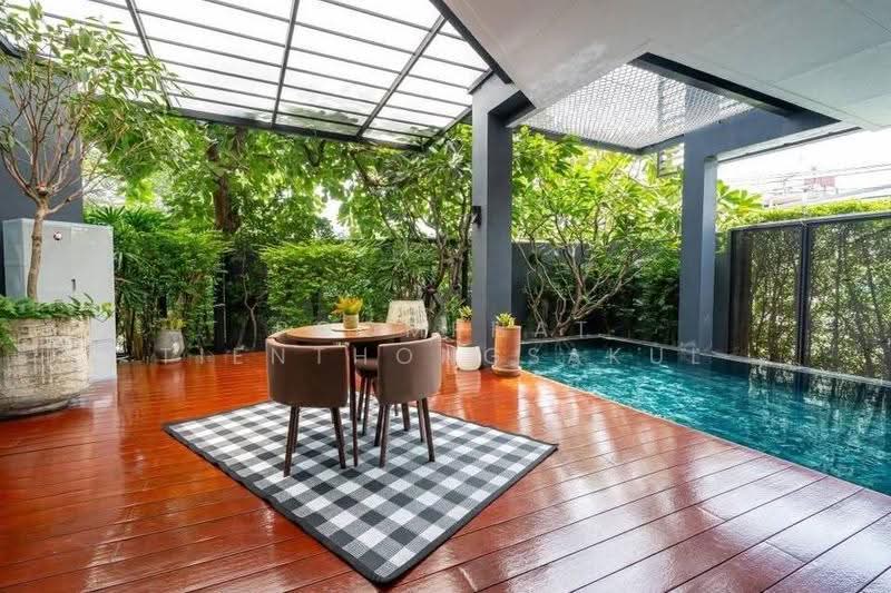 undefined, bangkok, Praborommaharatchawang, Phra Nakhon, Bangkok, 4 Bedrooms, 736 sqm, Single Detached House For Sale, by Poomphat Tienthongsakul, 500591603 - DDproperty.com