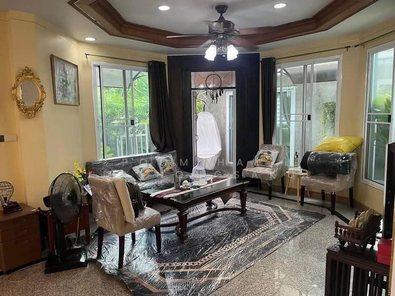 undefined, bangkok, Khlong Chan, Bang Kapi, Bangkok, 4 Bedrooms, 480 sqm, Single Detached House For Sale, by Poomphat Tienthongsakul, 500591654 - DDproperty.com