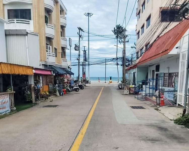 3 Bedroom Townhouse for Rent Jomtien Beach Pattaya, chon-buri, Nong Pru, Bang Lamung (Pattaya), Chon Buri (Pattaya), 3 Bedrooms, 140 sqm, Townhouse For Rent, by PLC real estate, 500591659 - DDproperty.com