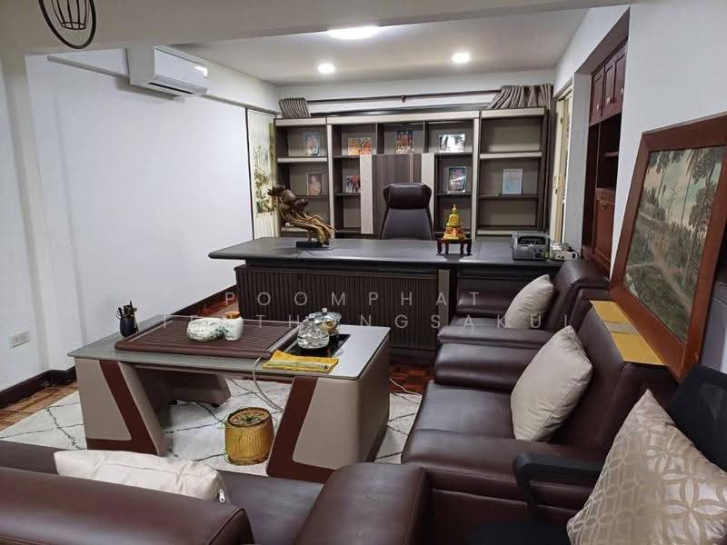 Pruksachat Ramkhamhaeng 118, bangkok, Soi Ramkhamhaeng 118, Saphan Sung, Bangkok, 5 Bedrooms, 400 sqm, Single Detached House For Sale, by Poomphat Tienthongsakul, 500591661 - DDproperty.com