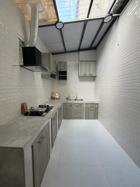 Townhouse Area BTS Saint Louis, bangkok, Yan Nawa, Sathon, Bangkok, 4 Bedrooms, 280 sqm, Townhouse For Rent, by Eastblue Horizon, 500591666 - DDproperty.com