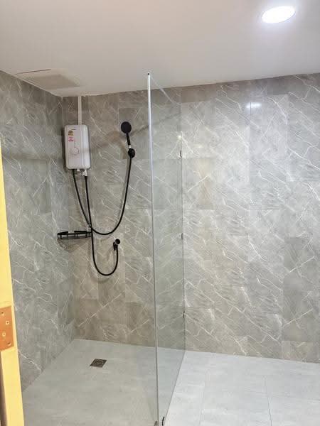Townhouse Area BTS Saint Louis, กรุงเทพ, ยานนาวา, สาทร, กรุงเทพ, 280 ตร.ม., ทาวน์เฮ้าส์ ให้เช่า, โดย Eastblue Horizon, 500591666 - DDproperty.com