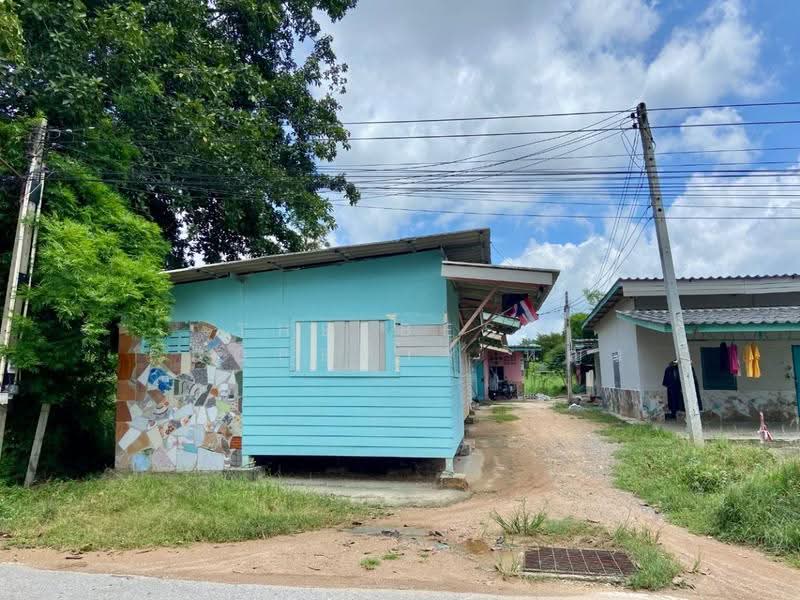ที่ดินพร้อมสิ่งปลูกสร้างพนัสนิคม ชลบุรี, chon-buri, Nong Hiang, Phanat Nikhom, Chon Buri (Pattaya), , 400 sqm, Land For Sale, by The Best Property หญิง, 500591675 - DDproperty.com