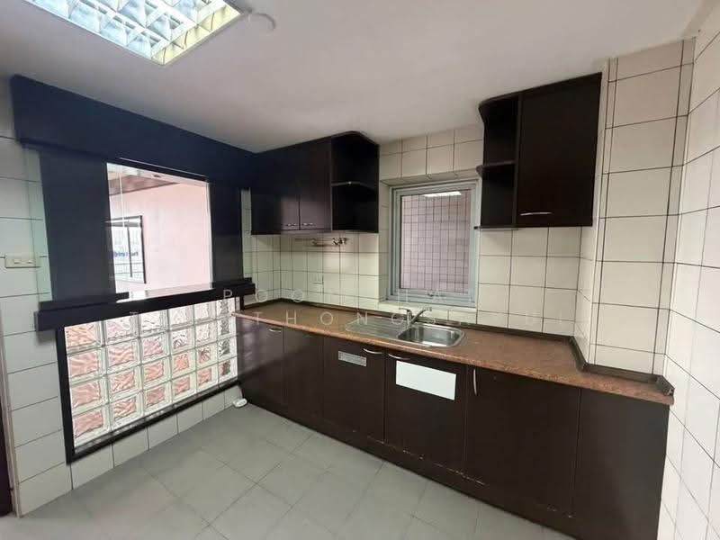 All Seasons Mansion, bangkok, Soi Ruamrudee, Wireless Road, Lumphini, Pathum Wan, Bangkok, 3 Bedrooms, 317 sqm, Condo For Sale, by Poomphat Tienthongsakul, 500591681 - DDproperty.com