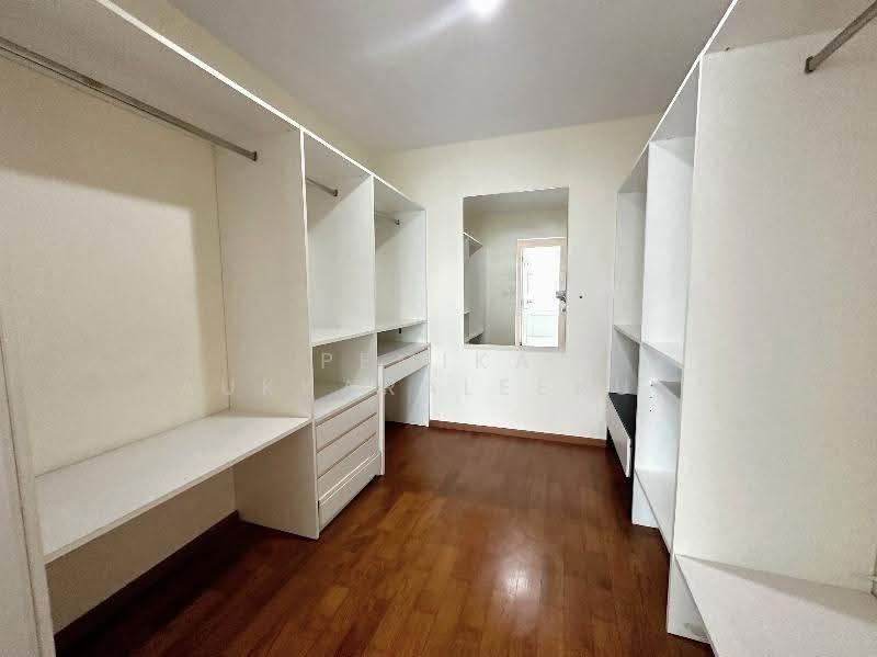 Siri Residence : สิริ เรสซิเด้นซ์, กรุงเทพ, 21 ซอยสุขุมวิท 24, คลองตัน, คลองเตย, กรุงเทพ, 141 ตร.ม., คอนโด ขาย, โดย Pemika Aukkaraleekul, 500591774 - DDproperty.com