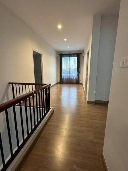 บ้าน 4-ห้องนอน, กรุงเทพ, หนองแขม, กรุงเทพ, 200 ตร.ม., บ้านเดี่ยว ขาย, โดย Woraruethai Klumbun, 500591848 - DDproperty.com