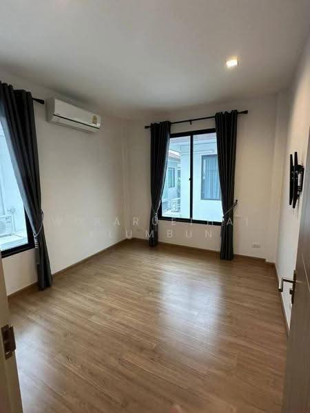 4-BR House, bangkok, Nong Kham, Nong Khaem, Bangkok, 4 Bedrooms, 200 sqm, Single Detached House For Sale, by Woraruethai Klumbun, 500591848 - DDproperty.com