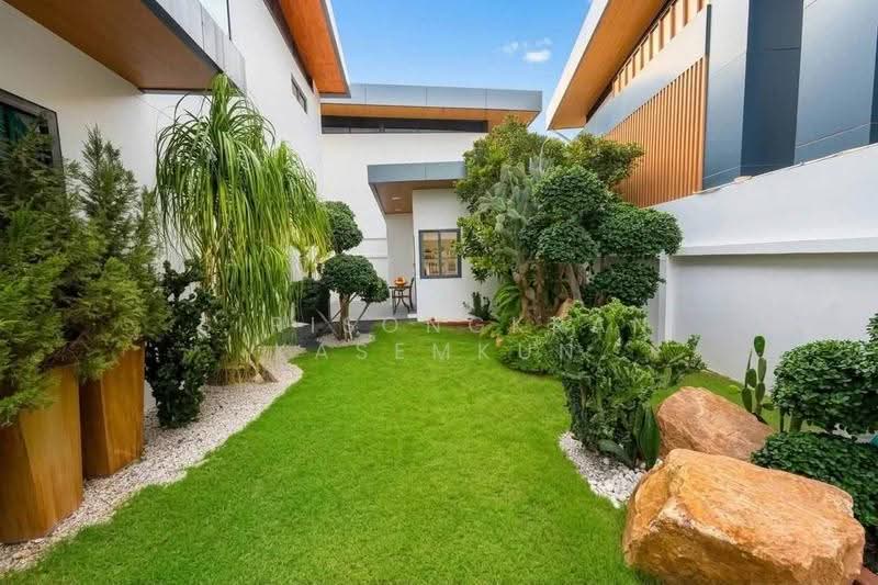 M Mountain Grand Villa : เอ็ม เมาท์เทน แกรนด์ วิลล่า, ชลบุรี, ซอย ทุ่งกลม-ตาลหมัน 13, หนองปรือ, บางละมุง, ชลบุรี, 450 ตร.ม., วิลล่า ขาย, โดย Sirisongkran Kasemkun, 500591867 - DDproperty.com
