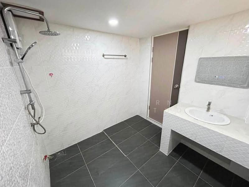 Kheha Condo Jomtien, chon-buri, 1 เทพประสิทธิ์, Ban Bung, Chon Buri (Pattaya), 3 Bedrooms, 156 sqm, Condo For Sale, by Pitiyaporn Pornkhuntod, 500591915 - DDproperty.com