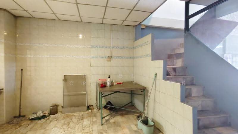 สิวารัตน์ 3 พุทธมณฑลสาย 5, samut-sakhon, Om Noi, Krathum Baen, Samut Sakhon, 2 Bedrooms, 100 sqm, Townhouse For Sale, by The Best Property จิฟฟี่, 500591958 - DDproperty.com