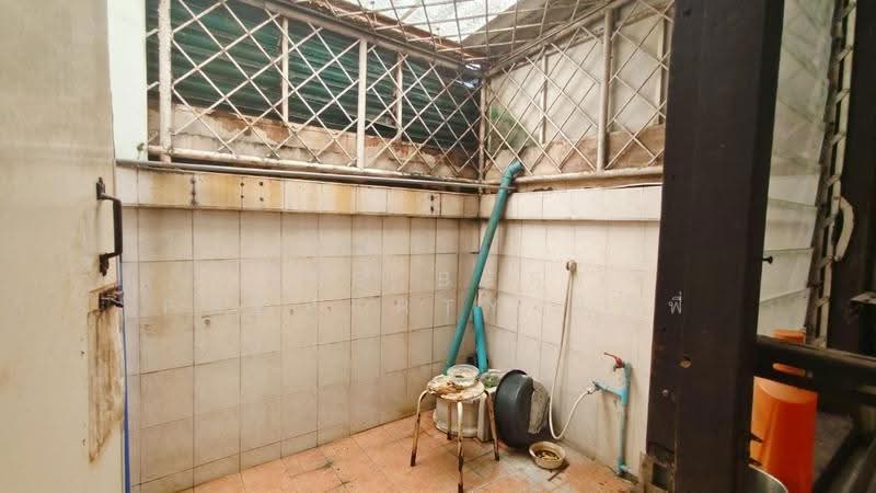 สิวารัตน์ 3 พุทธมณฑลสาย 5, samut-sakhon, Om Noi, Krathum Baen, Samut Sakhon, 2 Bedrooms, 100 sqm, Townhouse For Sale, by The Best Property จิฟฟี่, 500591958 - DDproperty.com