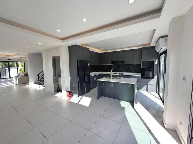 3-BR House, chon-buri, Huai Yai, Bang Lamung (Pattaya), Chon Buri (Pattaya), 3 Bedrooms, 325 sqm, Single Detached House For Sale, by Pitiyaporn Pornkhuntod, 500591966 - DDproperty.com